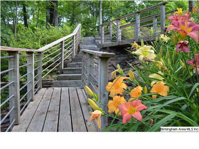 2986 Cherokee Road Birmingham, AL 35223 - Photo 13 of 32