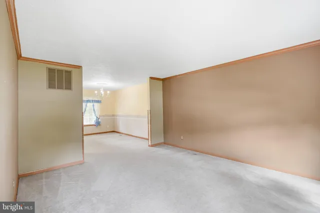 a view of empty room