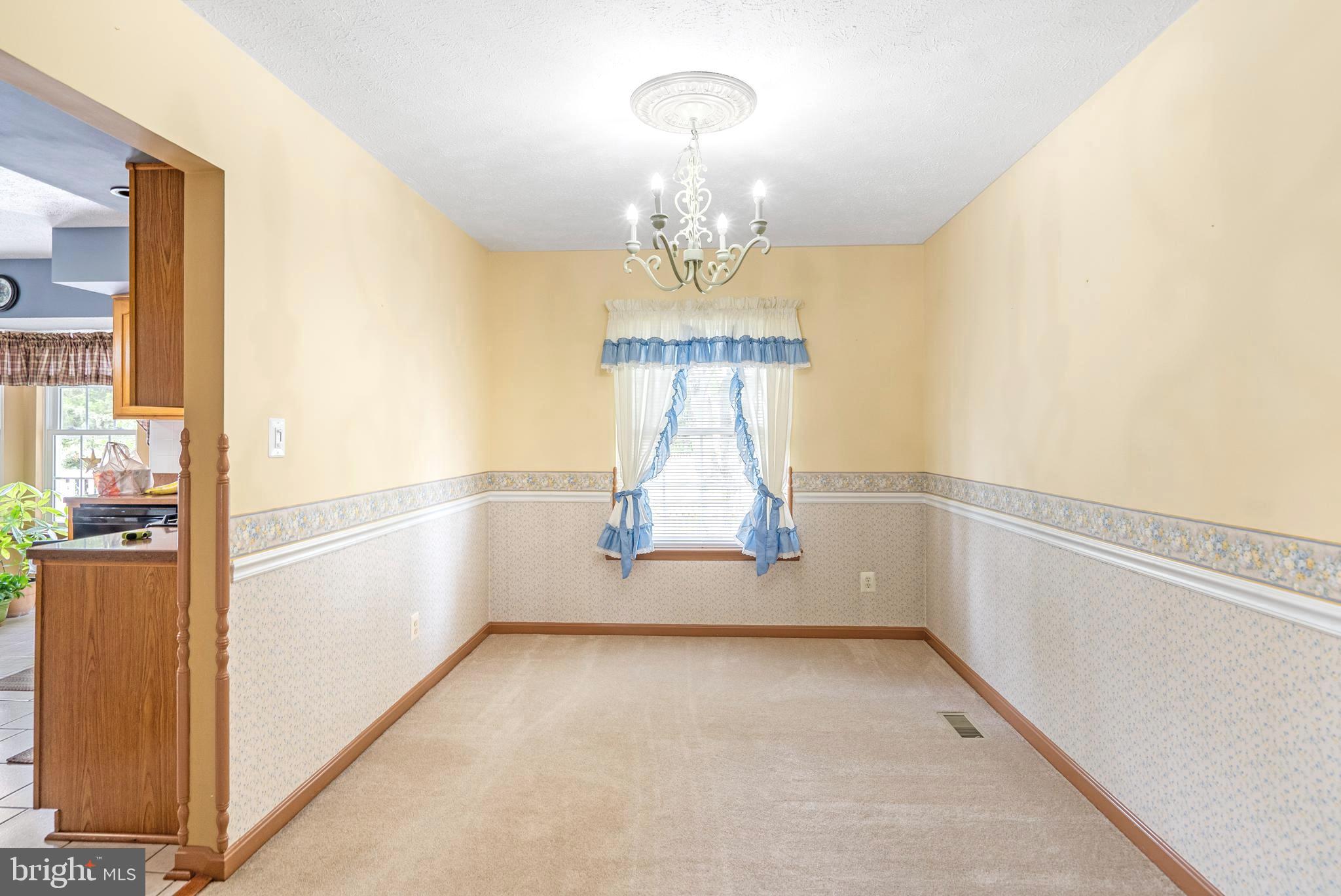 332 Ponfield Road East Forest Hill, MD 21050 - Photo 21 of 41 Dinning Room