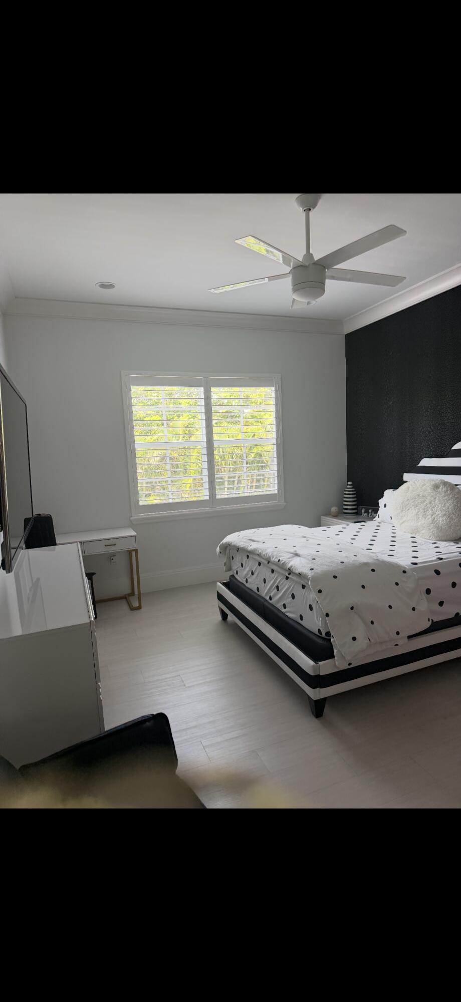 951 Northeast 2nd Terrace Boca Raton, FL 33432 - Photo 24 of 27 guest bedroom