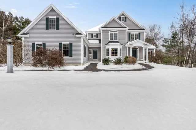 $850,000 | 62 Tamarack Trail, Bangor, ME 04401