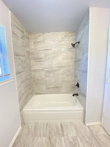 $2,495 | 4150 Briar Hill Drive, Grand Prairie, TX 75052