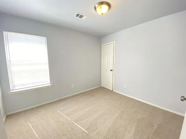 $2,495 | 4150 Briar Hill Drive, Grand Prairie, TX 75052