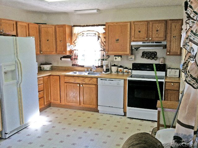 7744 Wagon Run Road Gloucester, VA 23061 - Photo 25 of 28