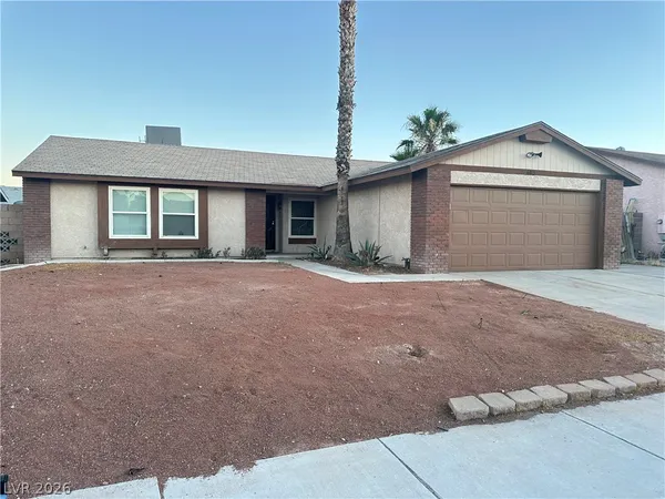 $2,200 | 6813 West Greydawn Drive, Las Vegas, NV 89108