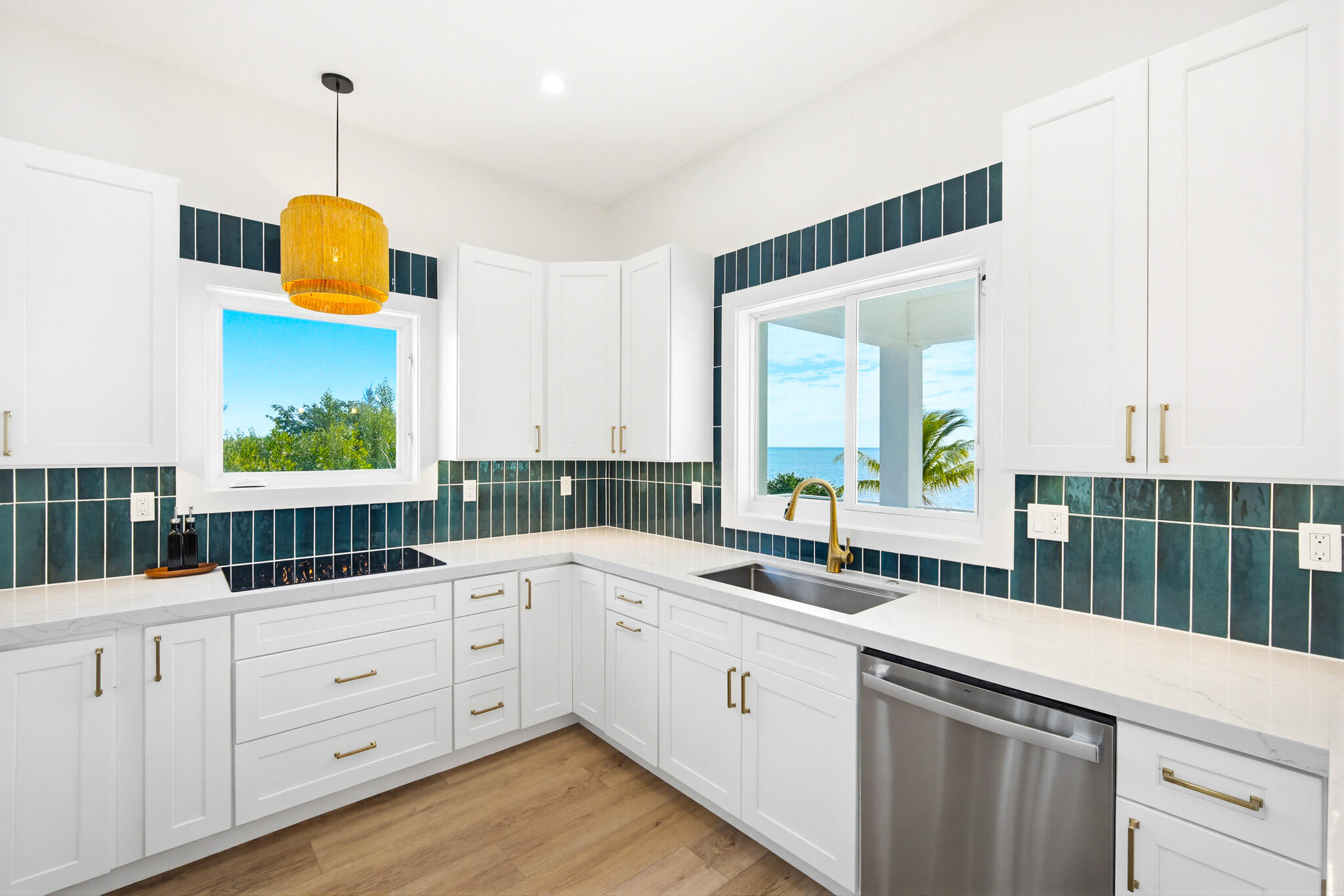 16200 Old State Road, Unit 4A Sugarloaf, FL 33042 - Photo 10 of 61 Kitchen