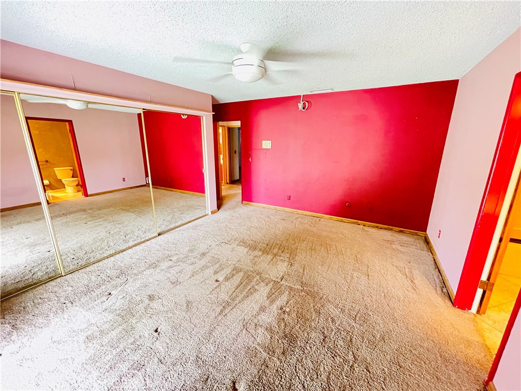 5875 Olive Avenue Rialto, CA 92377 - Photo 44 of 54 a view of an empty room