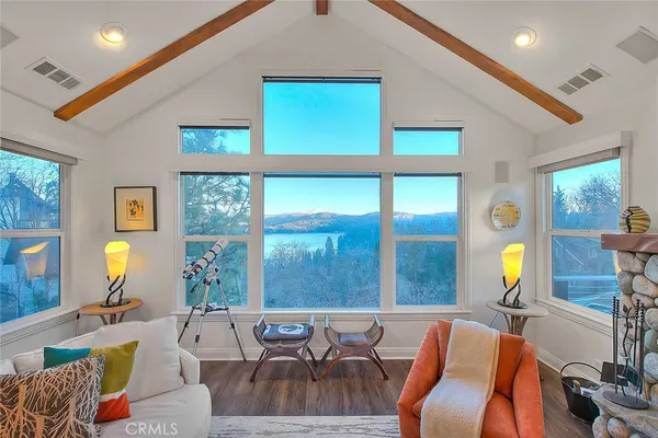 $1,325,000 | 27431 Alpen Drive, Lake Arrowhead, CA 92352