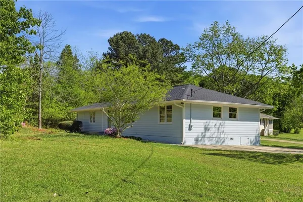 $325,000 | 21 Nebo Drive, Hiram, GA 30141