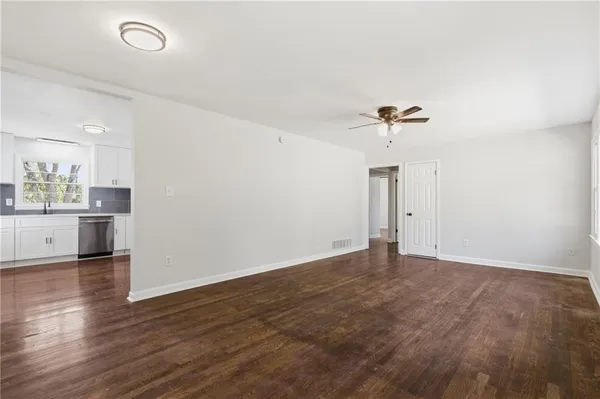 $325,000 | 21 Nebo Drive, Hiram, GA 30141