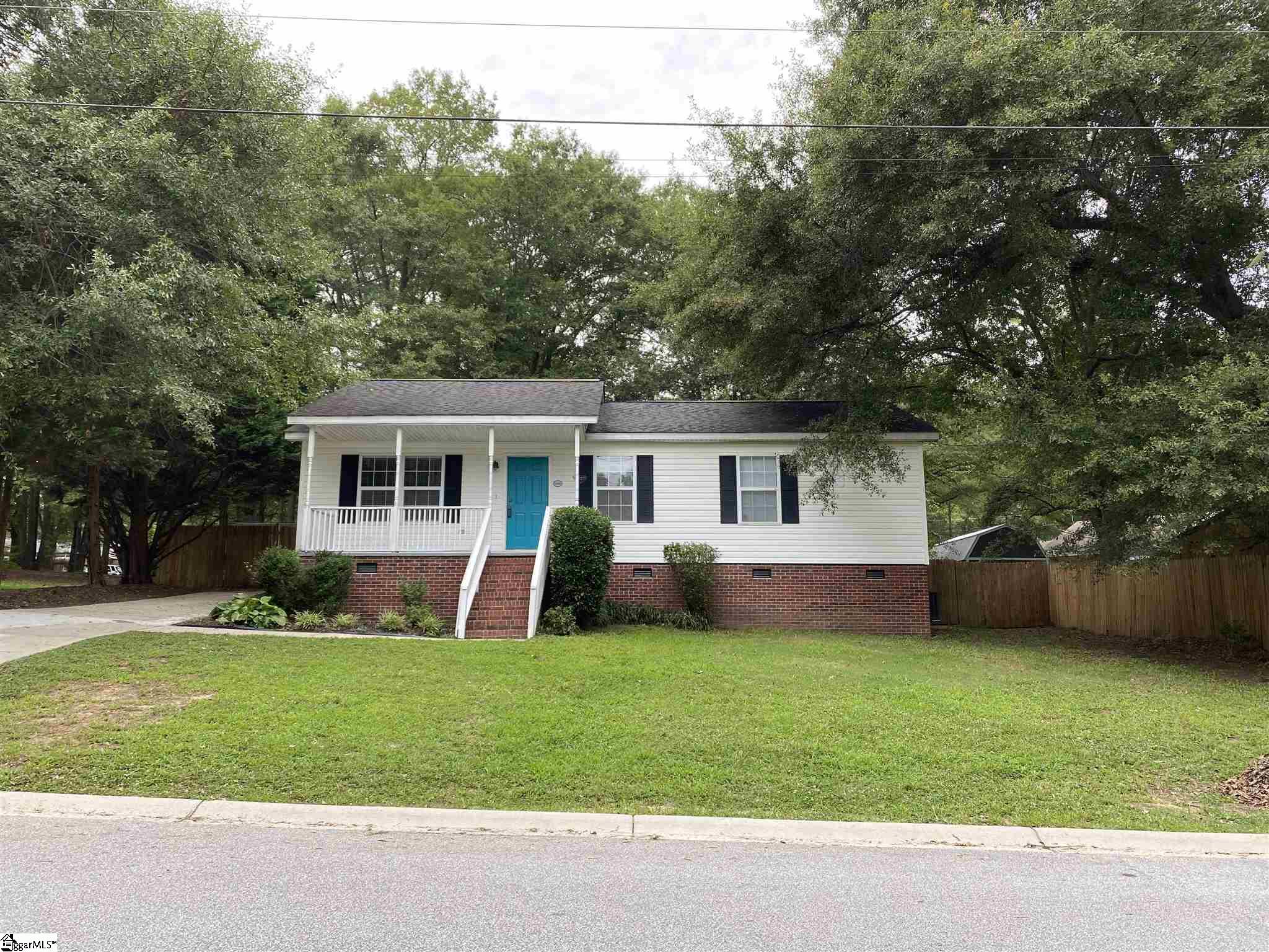 400 Rosemary Lane Fountain Inn, SC 29644 - Photo 1 of 12 Gallery Image 1