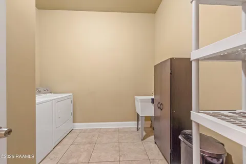 $239,500 | 304 Norman Drive, Lafayette, LA 70501