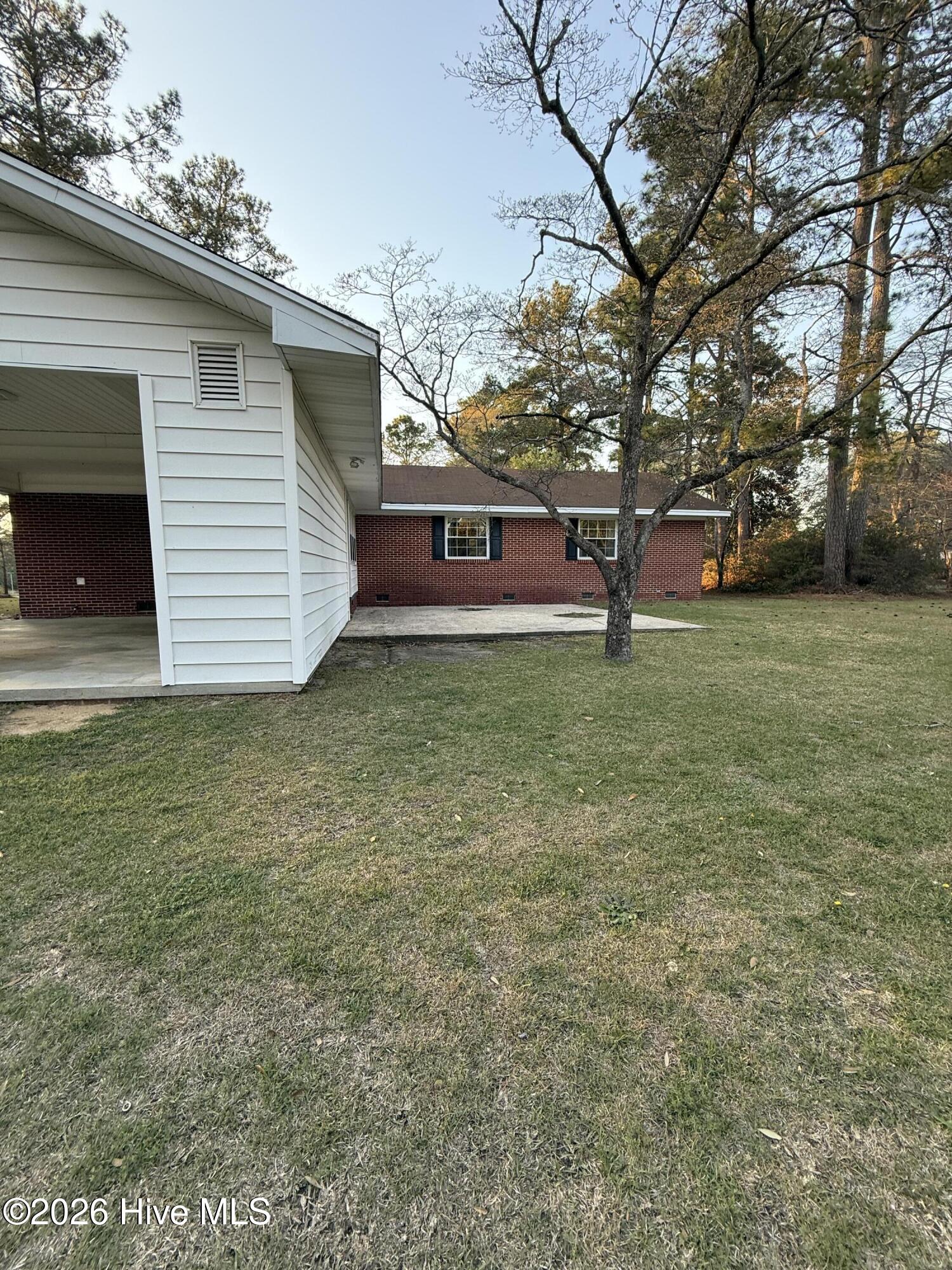 401 Hawthorne Street Hamlet, NC 28345 - Photo 40 of 46 IMG_2027