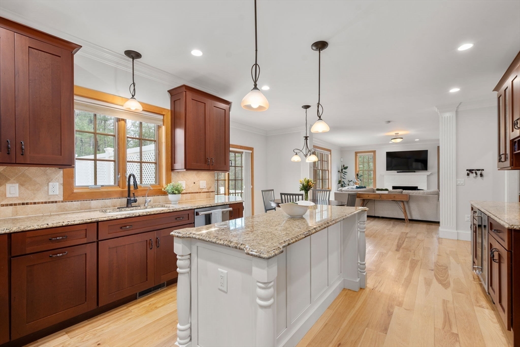 52 Twin Beech Road Carlisle, MA 01741 - Photo 8 of 36 Gallery Image 8