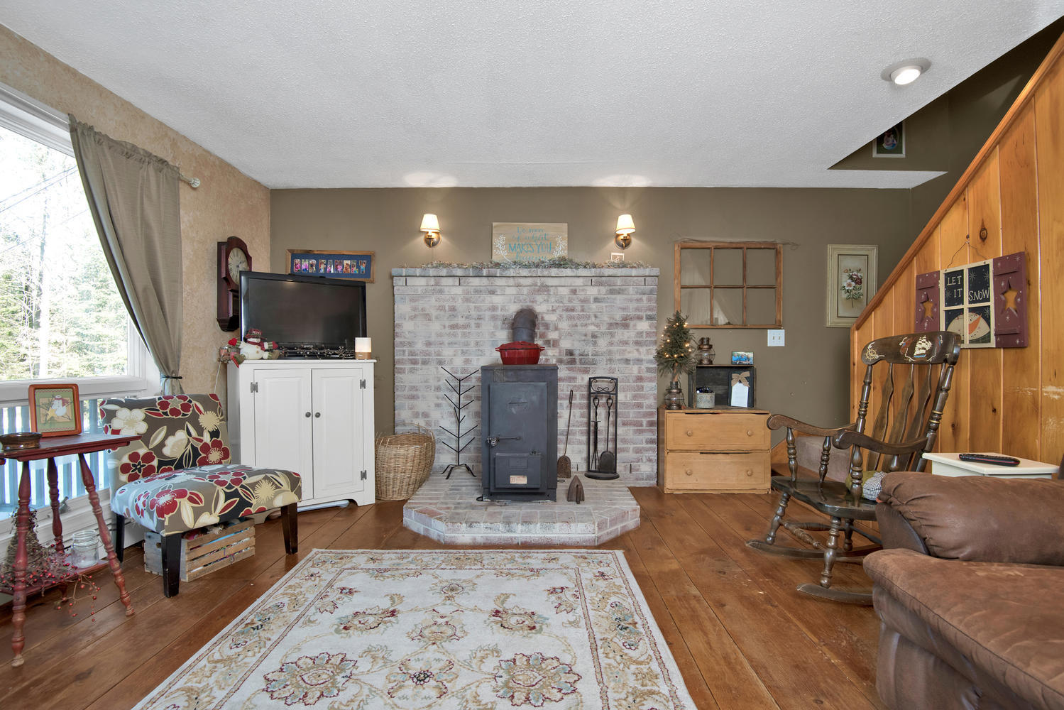 42 Jones Road Harrison, ME 04040 - Photo 16 of 38 42 Jones Rd Harrison ME 04040-large-004-