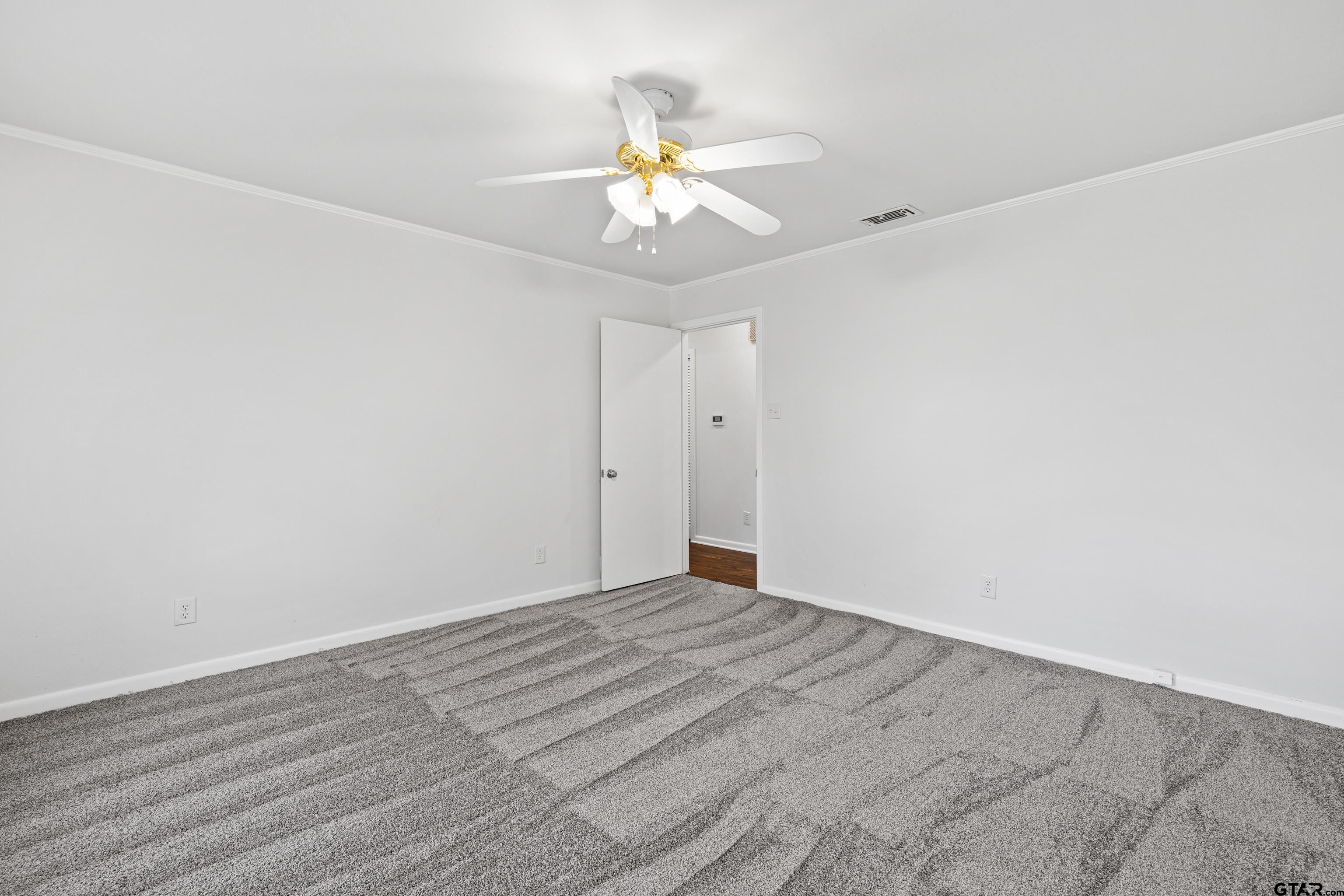 7 Lindsey Lane Longview, TX 75601 - Photo 25 of 36 a view of an empty room