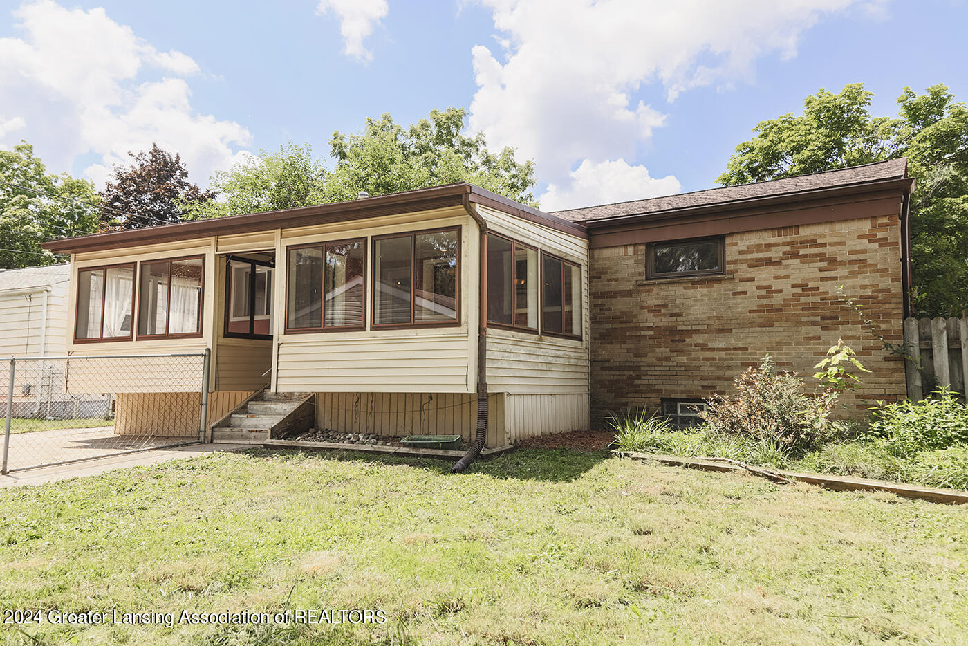 1218 Gould Road Lansing, MI 48917 - Photo 38 of 40 _DPH4685