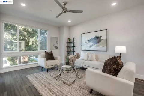 $1,425,000 | 415 Santo Domingo Terrace, Sunnyvale, CA 94085