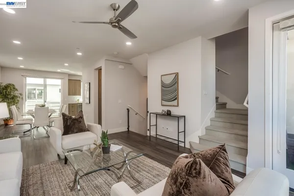 $1,425,000 | 415 Santo Domingo Terrace, Sunnyvale, CA 94085