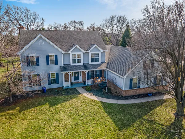 $600,000 | 657 Old Westbury Road, Crystal Lake, IL 60012