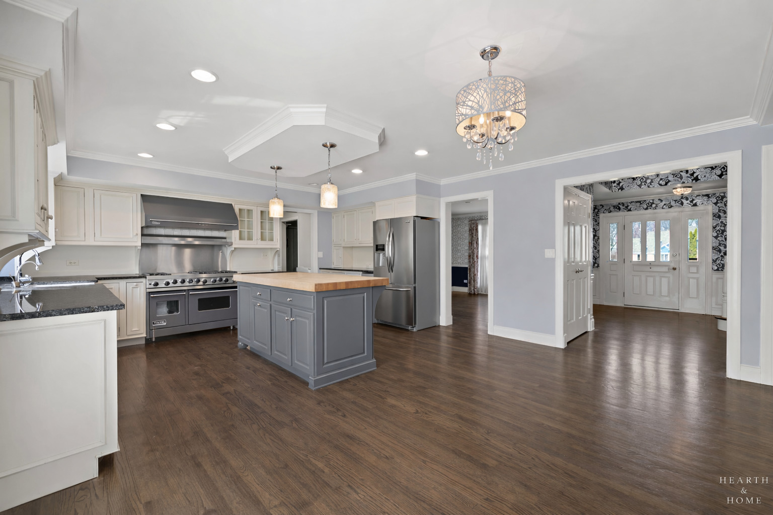 657 Old Westbury Road Crystal Lake, IL 60012 - Photo 5 of 50