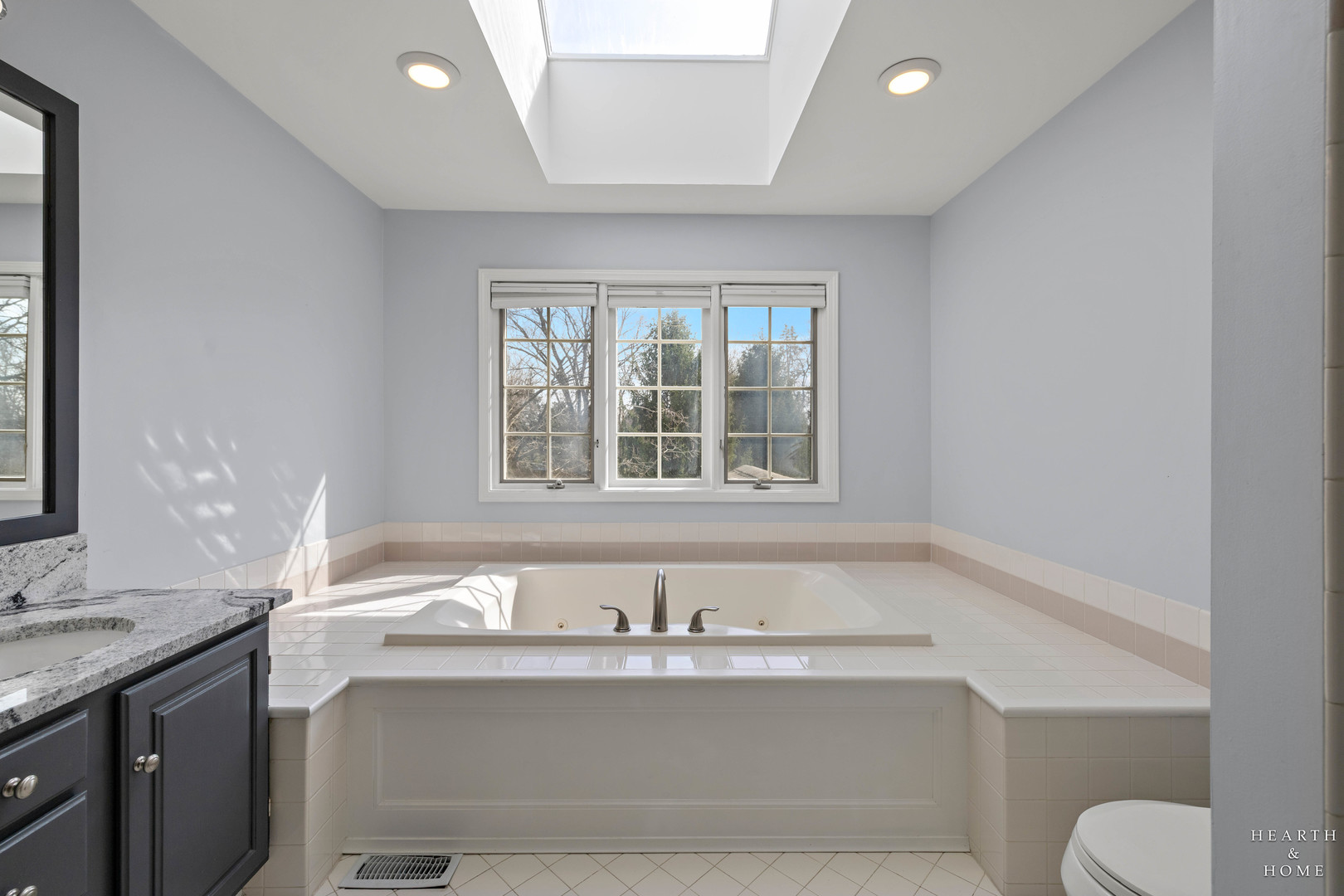 657 Old Westbury Road Crystal Lake, IL 60012 - Photo 7 of 50