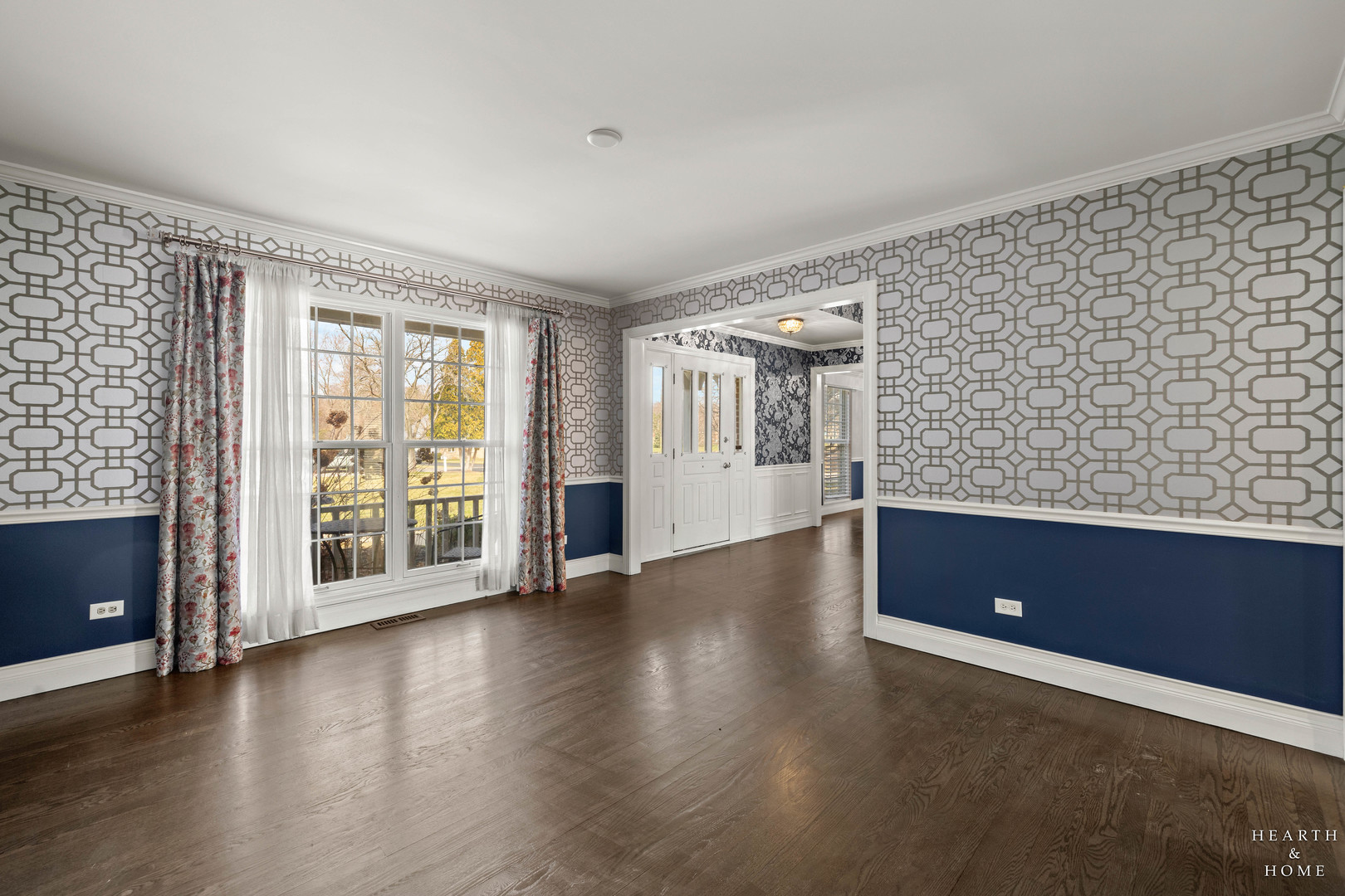 657 Old Westbury Road Crystal Lake, IL 60012 - Photo 8 of 50