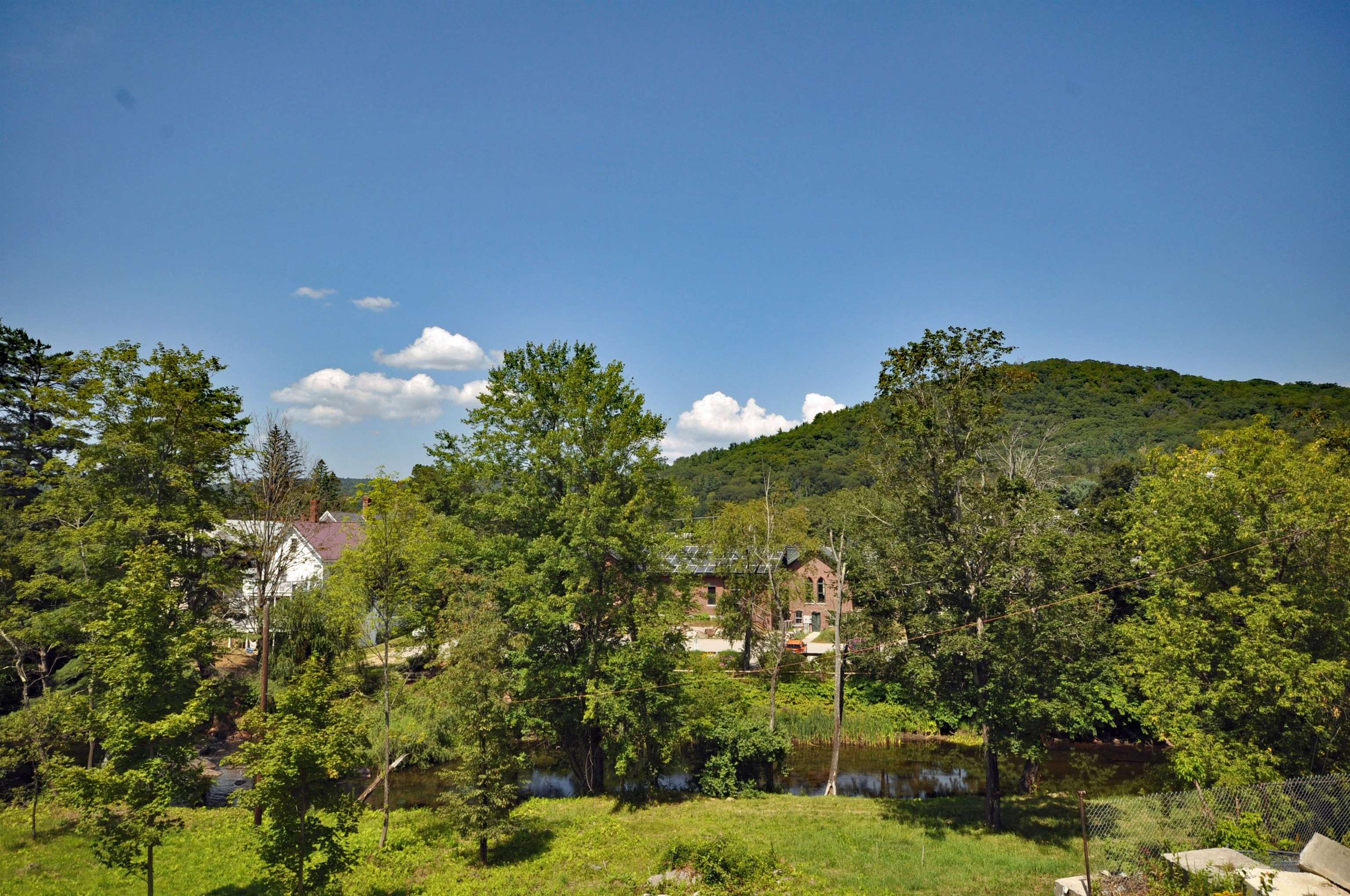 40 Beech Street, Unit 40A Bristol, NH 03222 - Photo 11 of 29