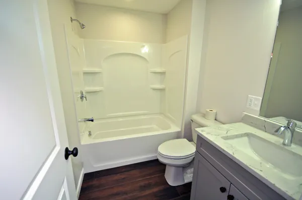 $3,450 | 40 Beech Street, Unit 40A, Bristol, NH 03222