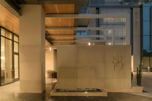 $6,550 | 8119 Douglas Avenue, Unit 206, Dallas, TX 75225