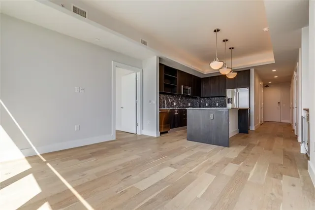 $6,550 | 8119 Douglas Avenue, Unit 206, Dallas, TX 75225