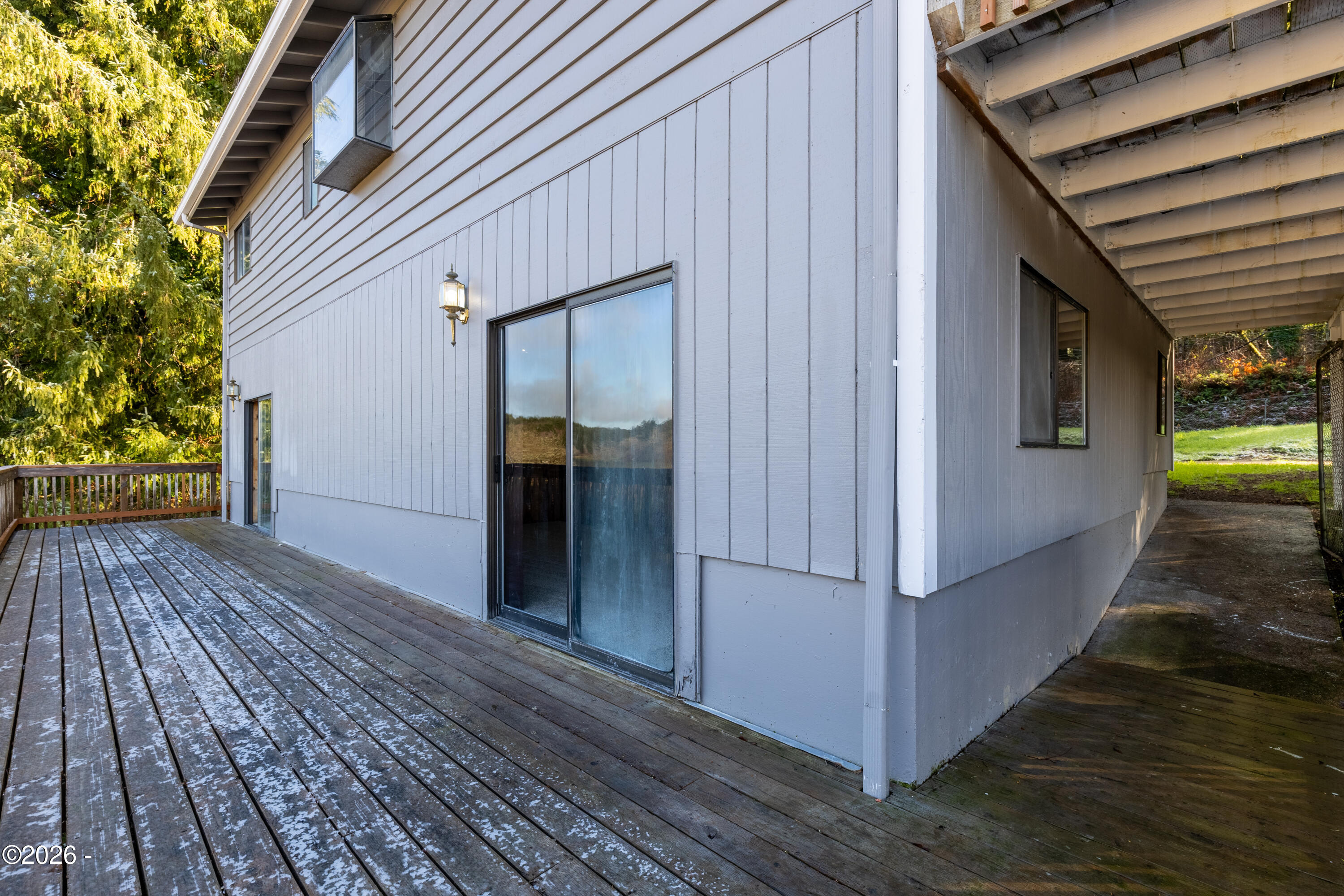 1484 Yasek Loop Toledo, OR 97391 - Photo 35 of 51 1484yasek-68