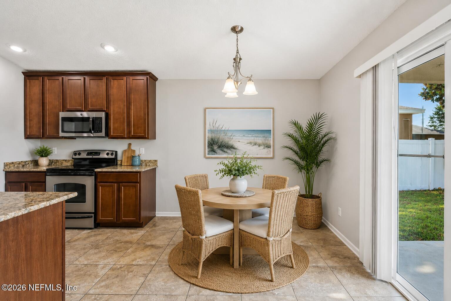 16421 Tisons Blf Road Jacksonville, FL 32218 - Photo 8 of 24 8_Dining Space - Virtually Staged