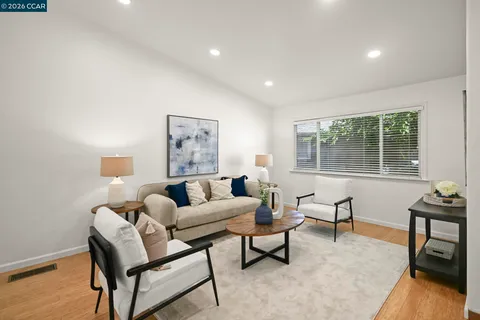 $1,298,000 | 102 Henson Creek Court, Martinez, CA 94553