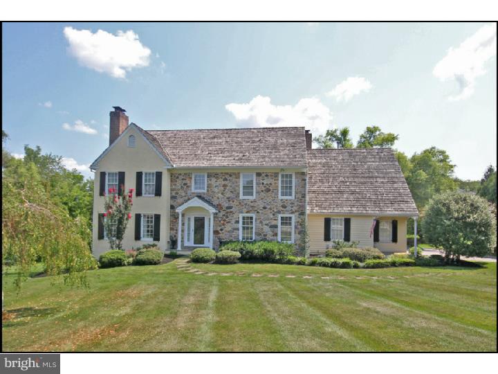 865 Springbank Lane Wayne, PA 19087 - Photo 1 of 25 Exterior Front
