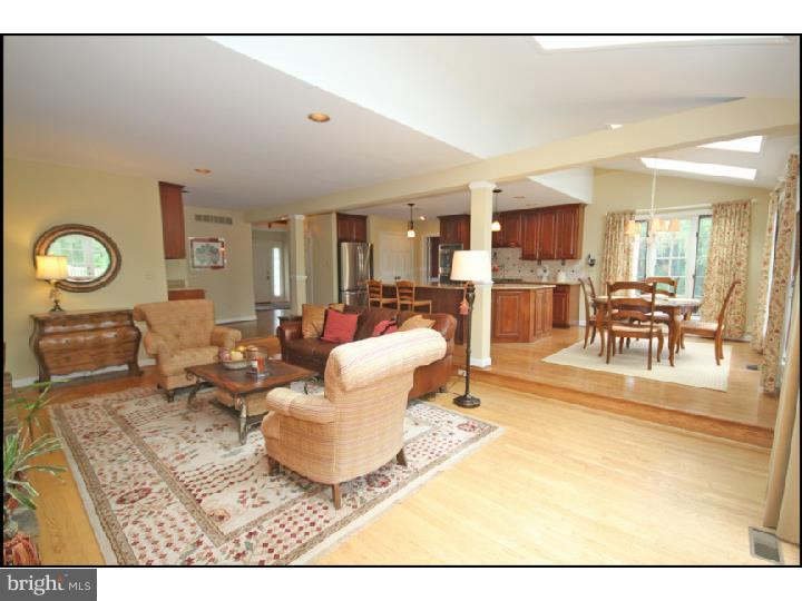 865 Springbank Lane Wayne, PA 19087 - Photo 14 of 25 Family Room