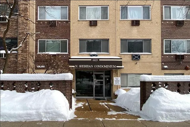 $1,595 | 6619 North Sheridan Road, Unit 505, Chicago, IL 60626