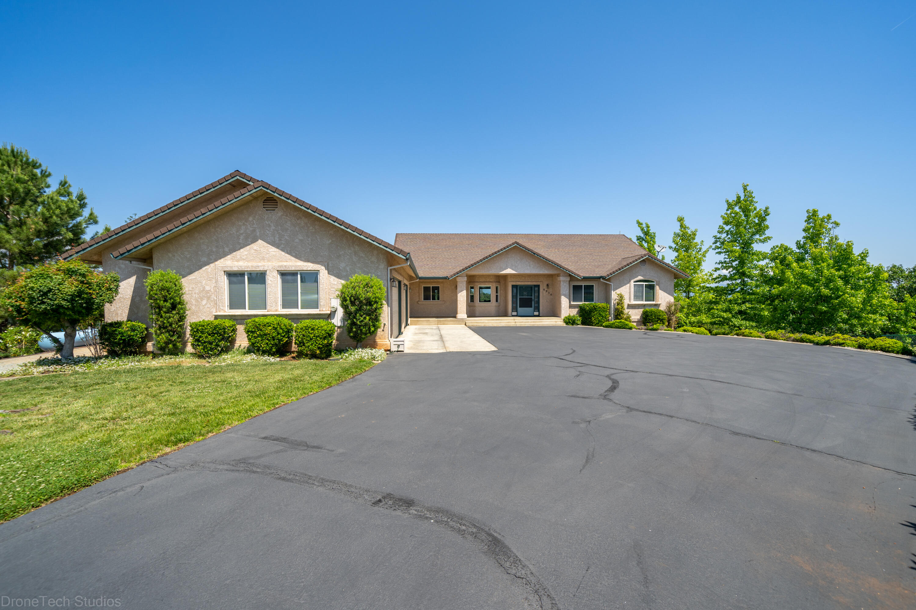 6930 Amber Ridge Drive Anderson, CA 96007 - Photo 1 of 54 6930 Amber Ridge Dr-4
