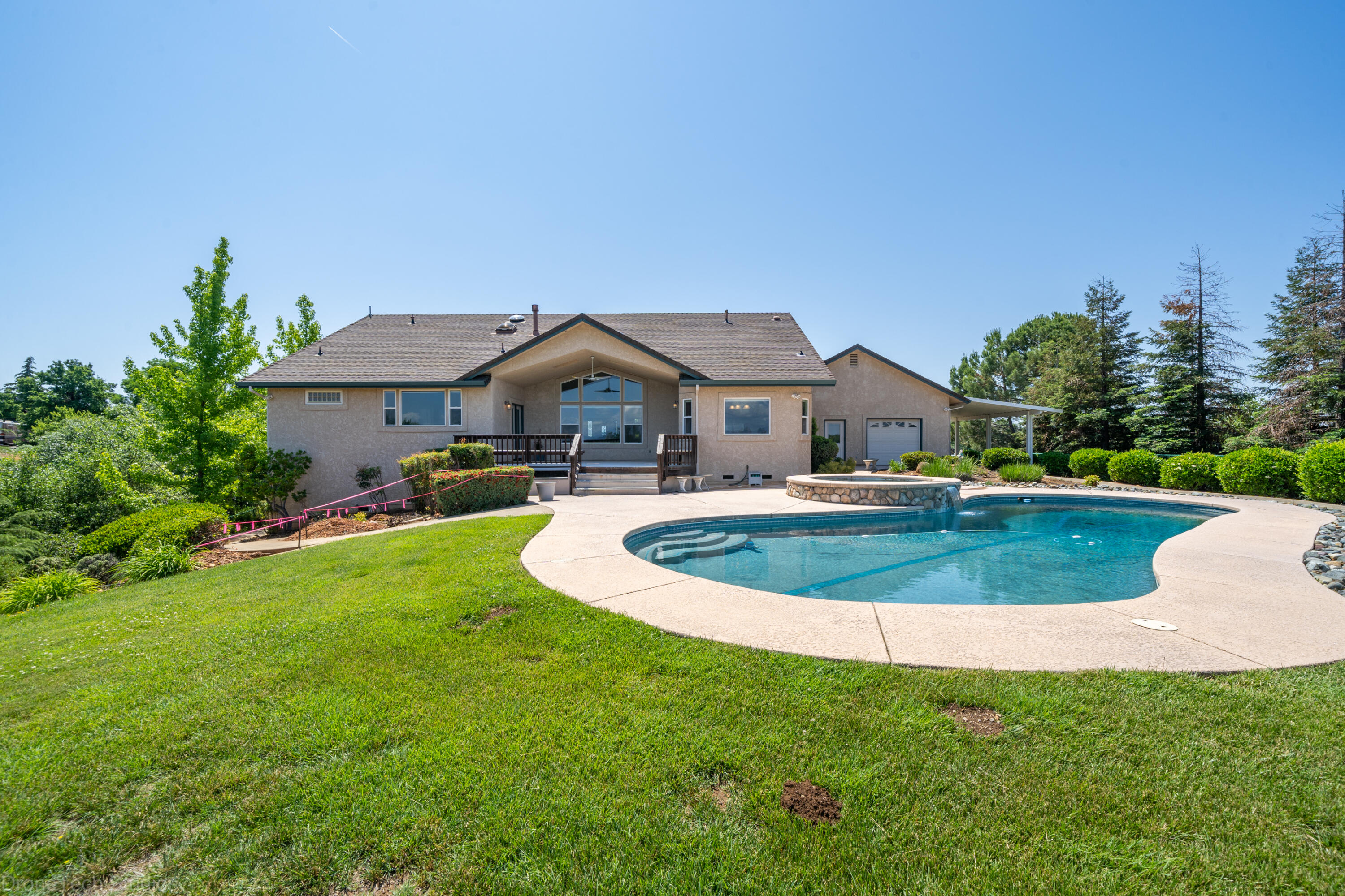 6930 Amber Ridge Drive Anderson, CA 96007 - Photo 35 of 54 6930 Amber Ridge Dr-61