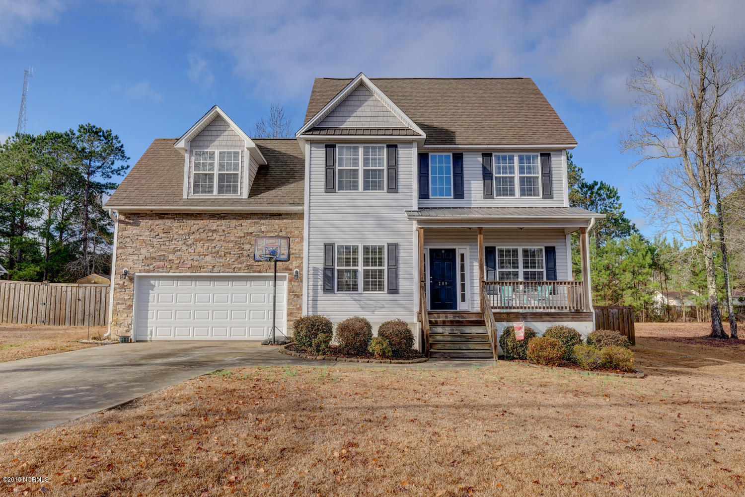 209 Contrail Road Hampstead, NC 28443 - Photo 1 of 29 209 Contrail Rd Hampstead NC-large-001-7
