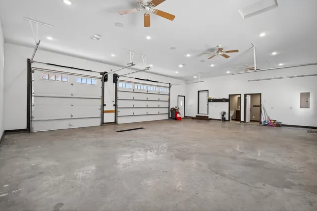 $500,000 | 25882 101st Street Northwest, Zimmerman, MN 55398