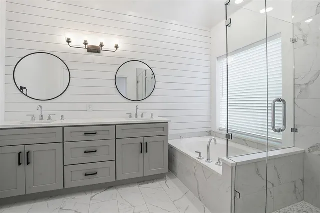 $2,895 | 7040 Alcala, Grand Prairie, TX 75054