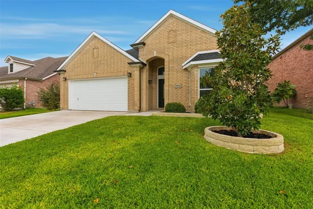 $2,895 | 7040 Alcala, Grand Prairie, TX 75054