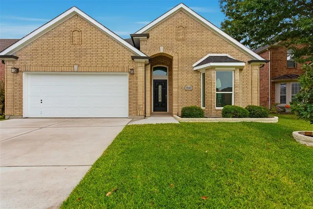 $2,895 | 7040 Alcala, Grand Prairie, TX 75054