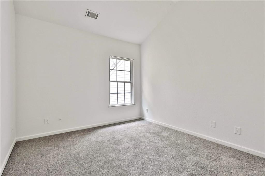 4605 Raven Wood Loop Union City, GA 30291 - Photo 18 of 24 an empty room with a window