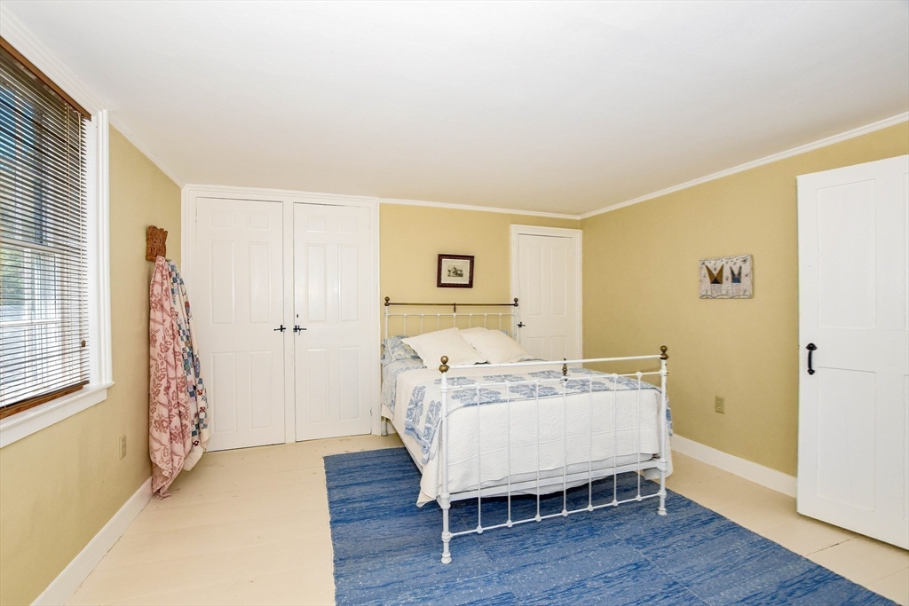 595 New Bedford Road Rochester, MA 02770 - Photo 21 of 37