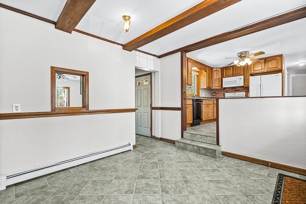 35 Wilmington Road Burlington, MA 01803 - Photo 20 of 41 Gallery Image 20