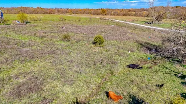 $849,900 | 342 Southwest 701st Road, Centerview, MO 64019