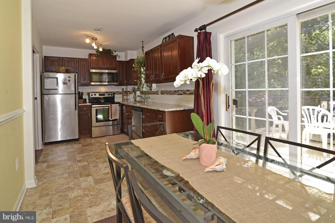 2252 Gunsmith Square Reston, VA 20191 - Photo 8 of 28 Interior (General)