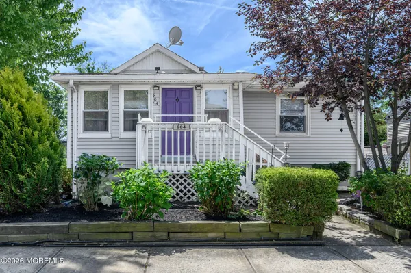 $319,000 | 904 Central Avenue, Union Beach, NJ 07735